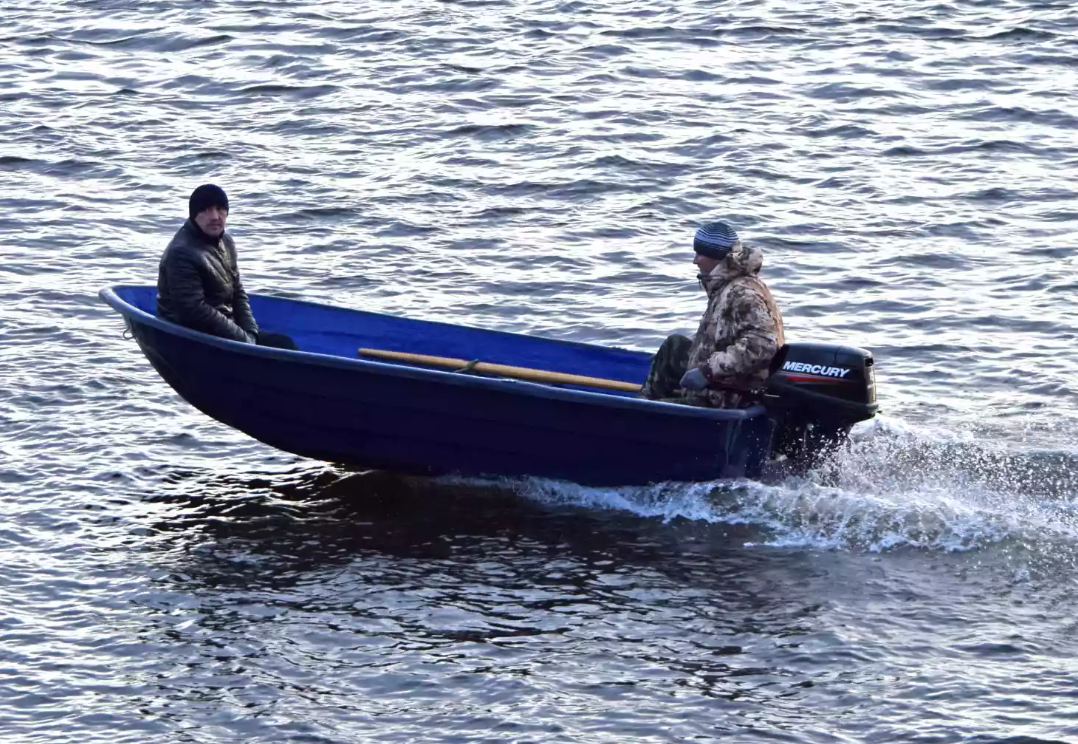 Стеклопластиковая лодка Neman-340 (тримаран) в Череповце