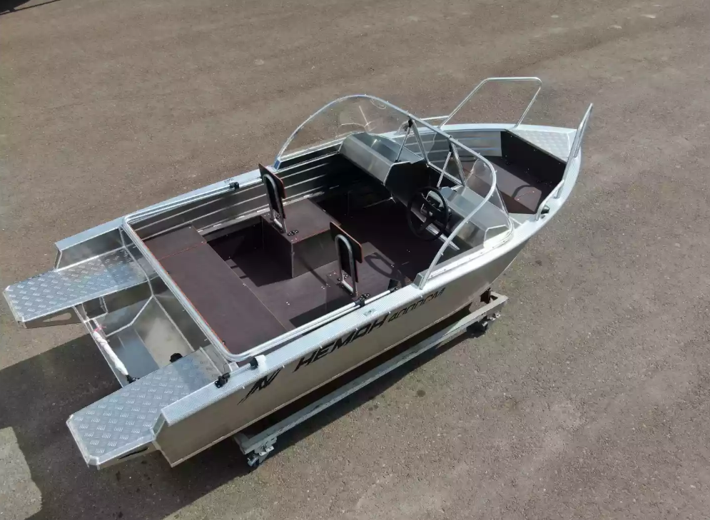 Алюминиевая лодка  Неман-400 DCM NEW в Череповце