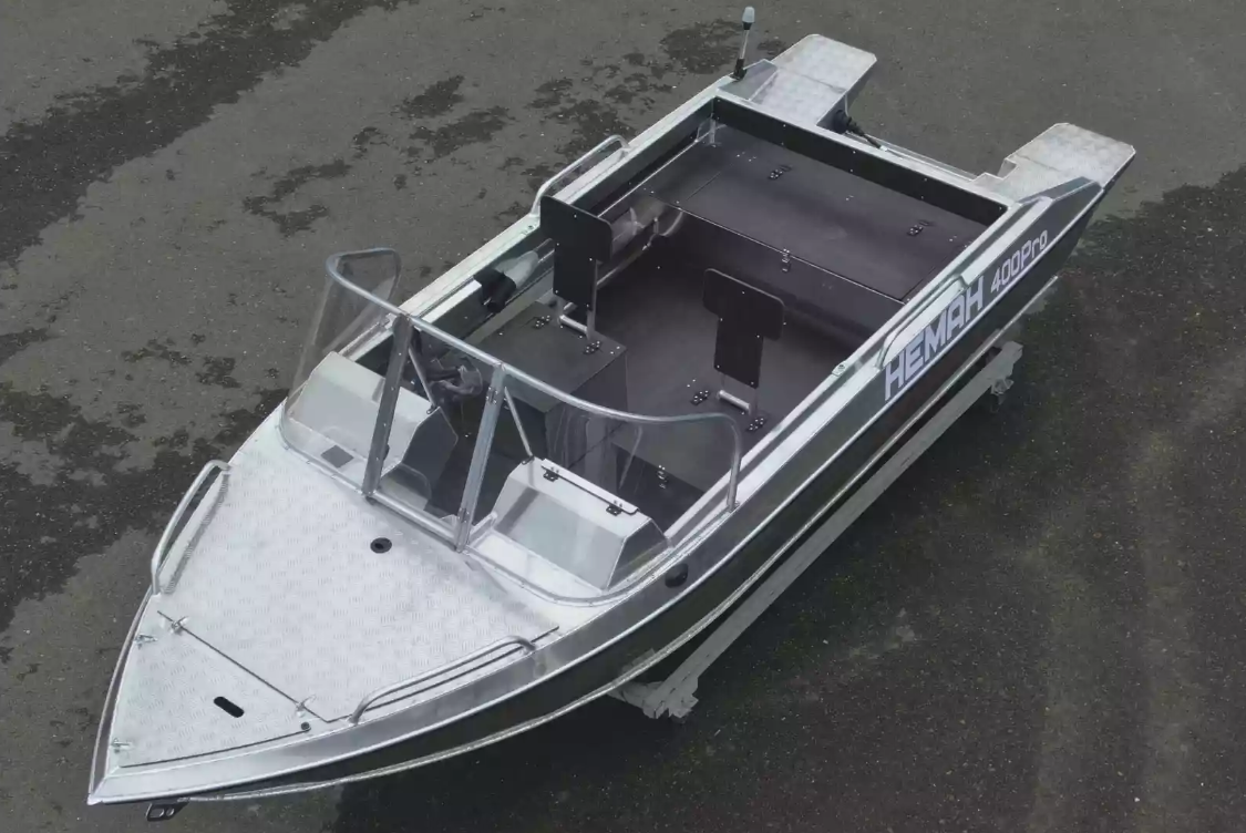 Алюминиевая лодка  Neman-400 PRO в Череповце
