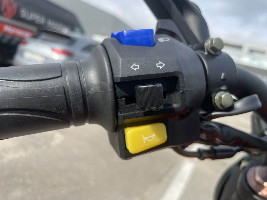 Мопед PROMAX CB150R (49) в Череповце