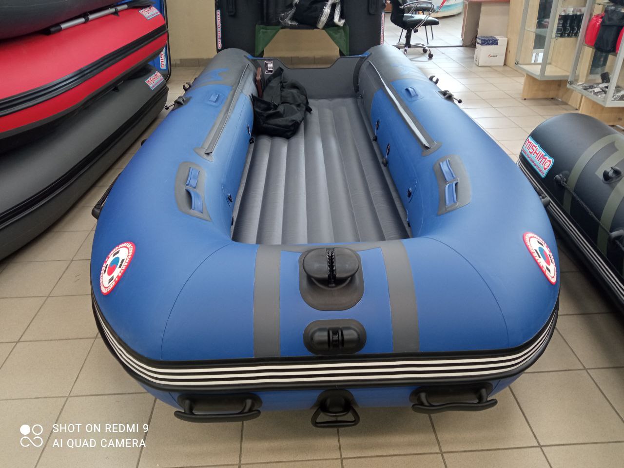 Лодка MISHIMO RIVER JET 410 под водомет в Череповце