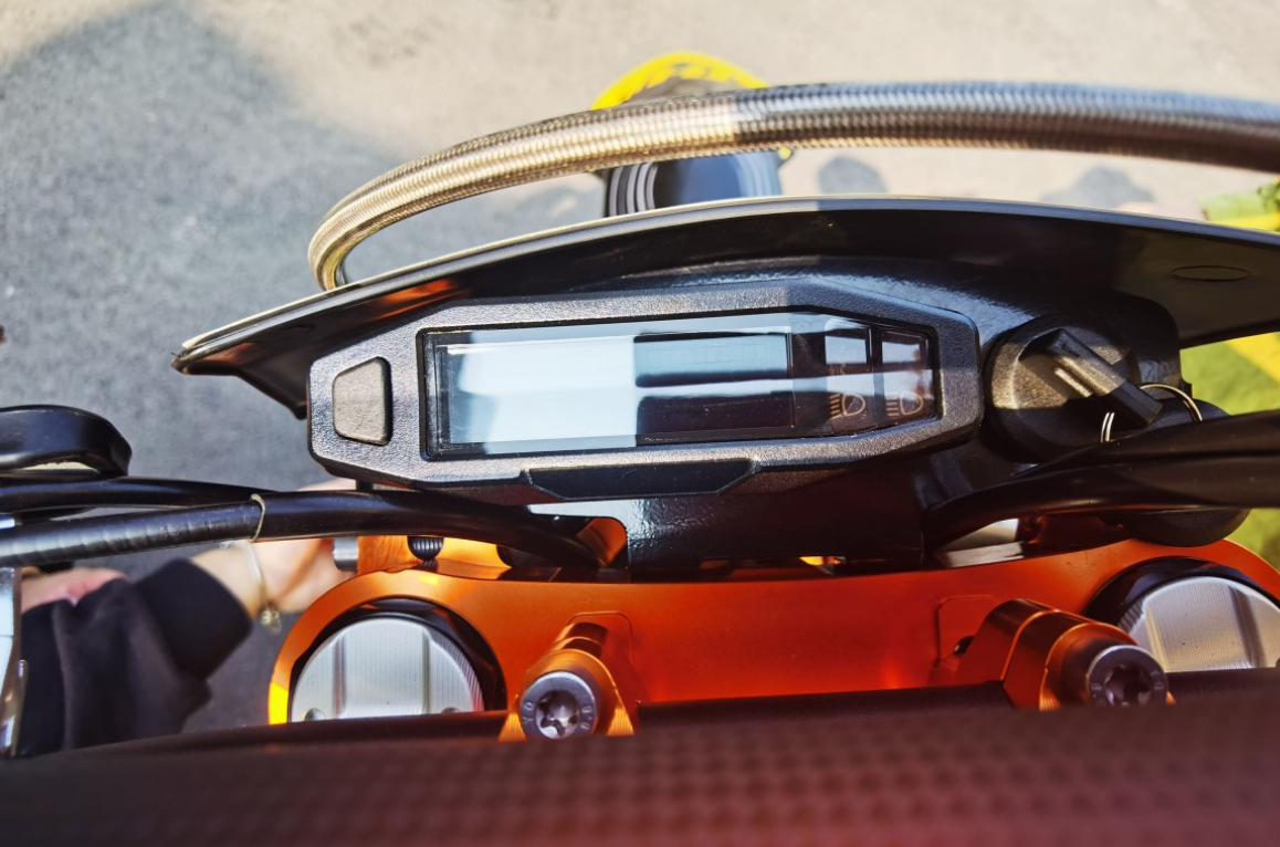 Мотоцикл JHLMOTO JHL Z8 NC300S (182-MN) в Череповце