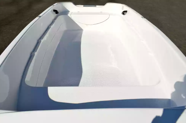 Стеклопластиковая лодка Пингвин (тримаран) в Череповце