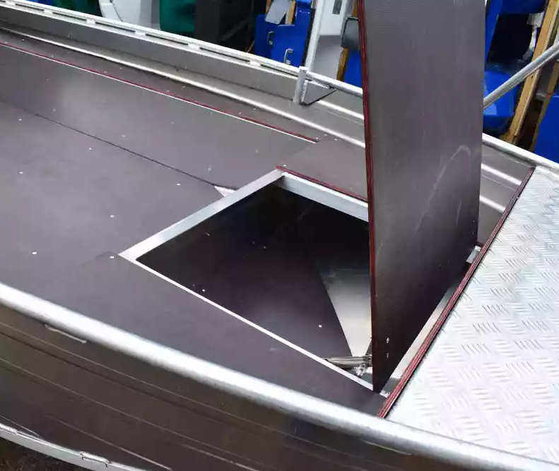 Алюминиевая лодка  Wyatboat-430 Master в Череповце