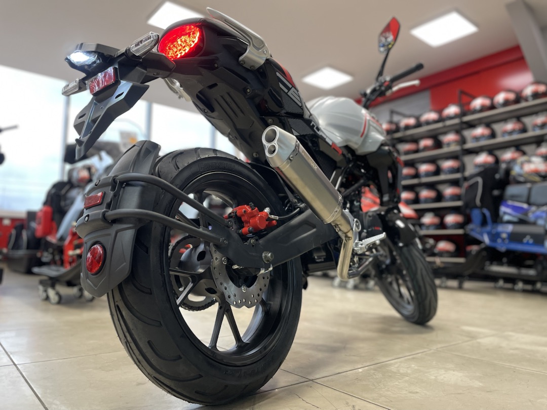 Мопед PROMAX CB150R (49) в Череповце
