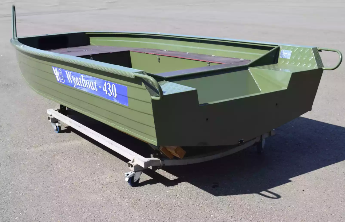Алюминиевая лодка  Wyatboat-430 Master Fish в Череповце