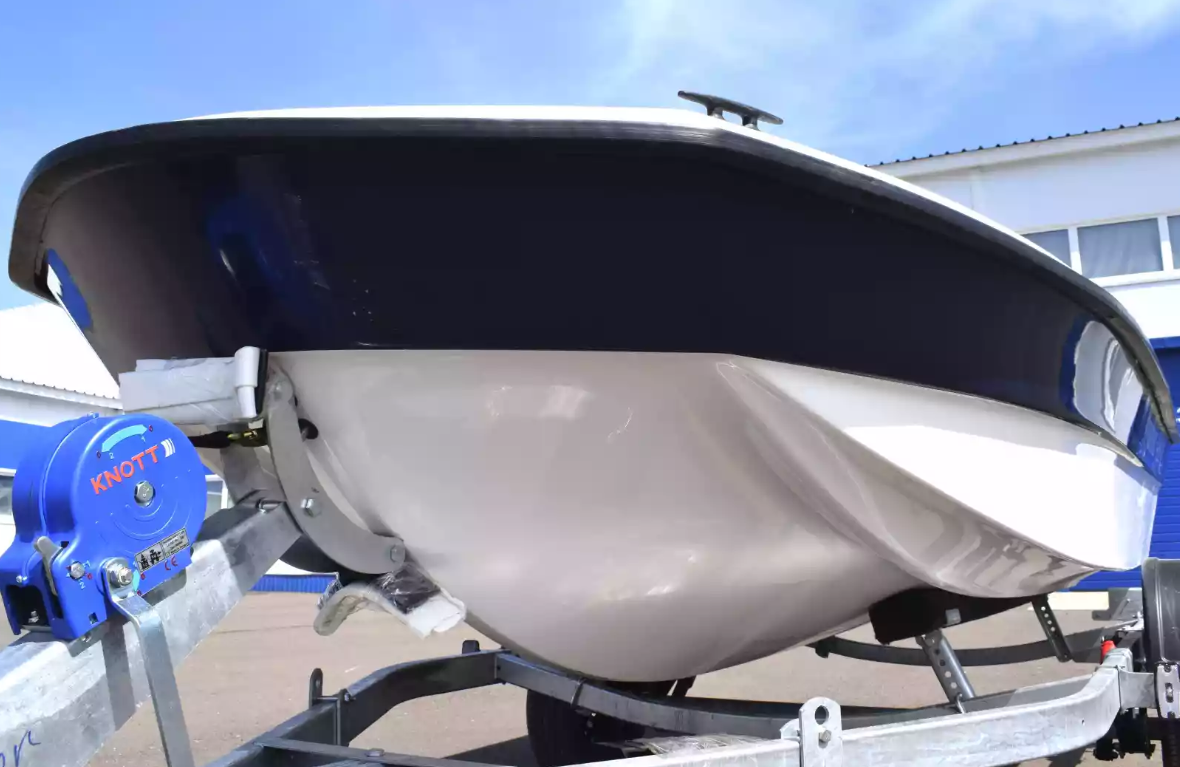 Стеклопластиковая лодка Wyatboat 430 тримаран в Череповце