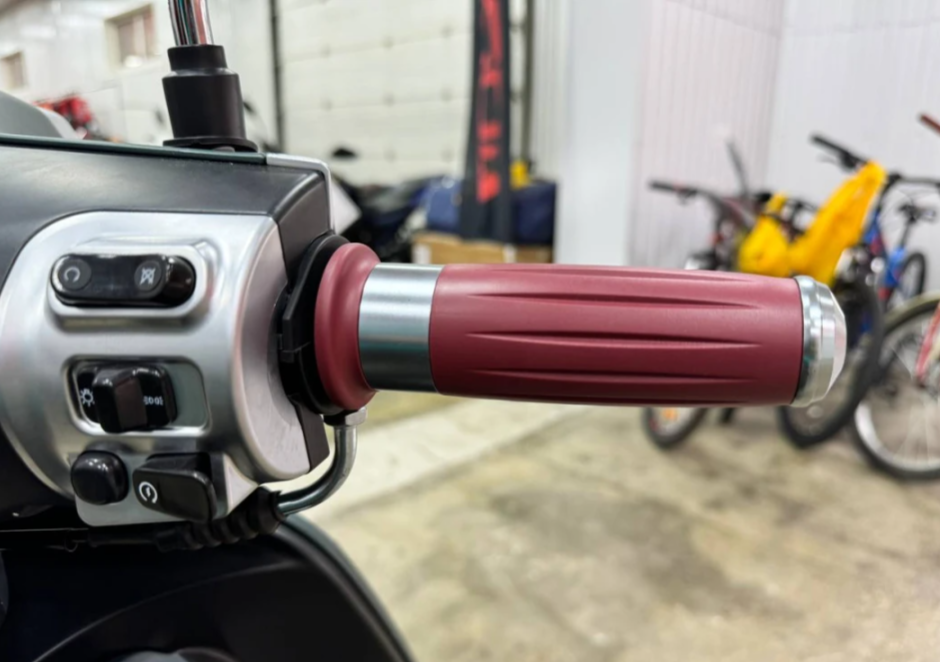 Скутер PROMAX Miami 240 (49) в Череповце