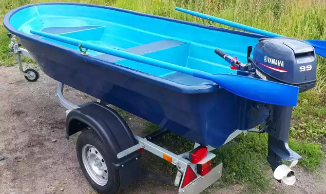 Стеклопластиковая лодка Neman-340 (тримаран) в Череповце