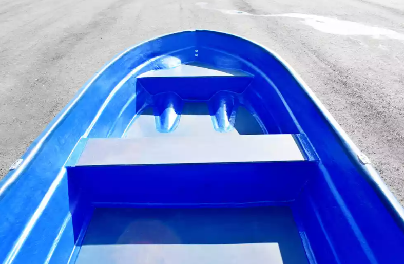 Стеклопластиковая лодка Neman-340 (тримаран) в Череповце