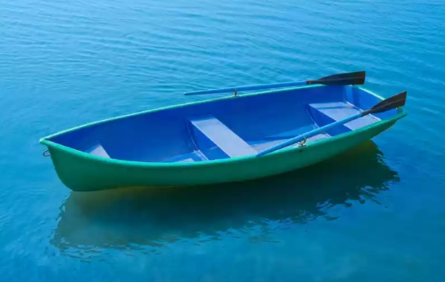 Стеклопластиковая лодка Дельфин в Череповце