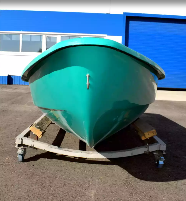 Стеклопластиковая Лодка Голавль в Череповце