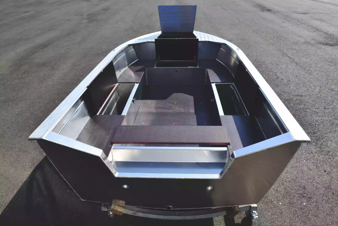 Алюминиевая лодка Неман-400 Р PRO в Череповце