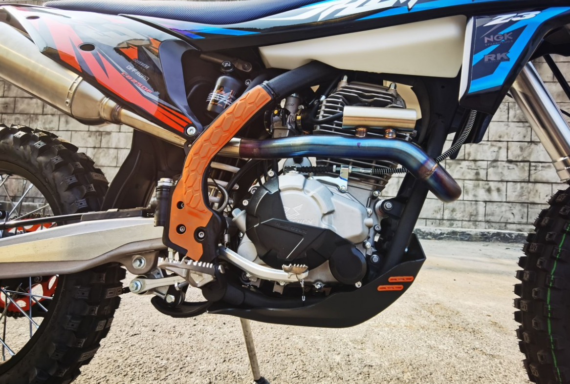 Мотоцикл JHLMOTO JHL Z3 CB250 (172FMM-3A) в Череповце