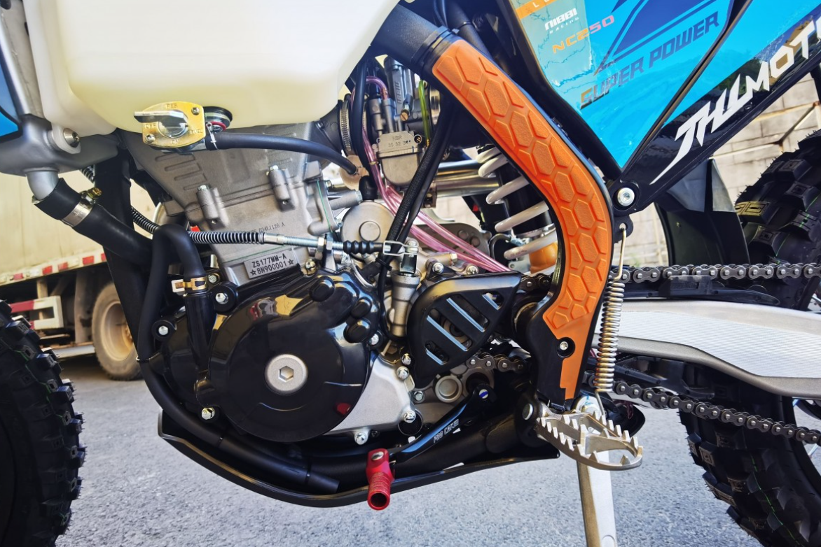 Мотоцикл JHLMOTO JHL Z7 NC250S (177MM-A) в Череповце