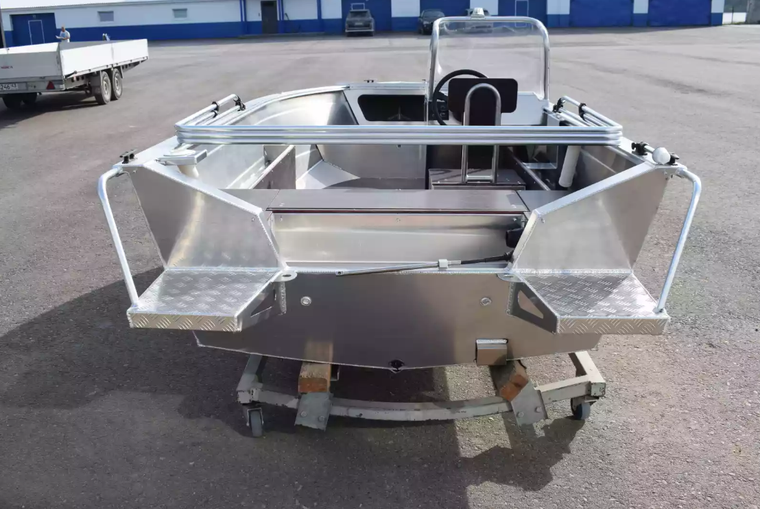 Алюминиевая лодка Неман-400 С в Череповце