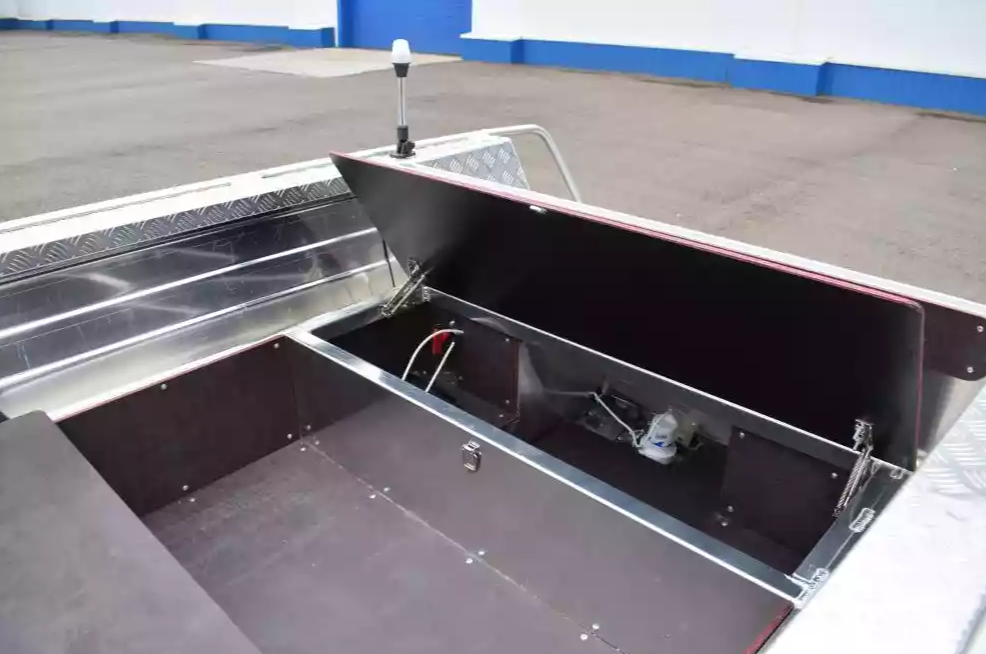 Алюминиевая лодка Wyatboat-390 DCM Увеличенный борт в Череповце