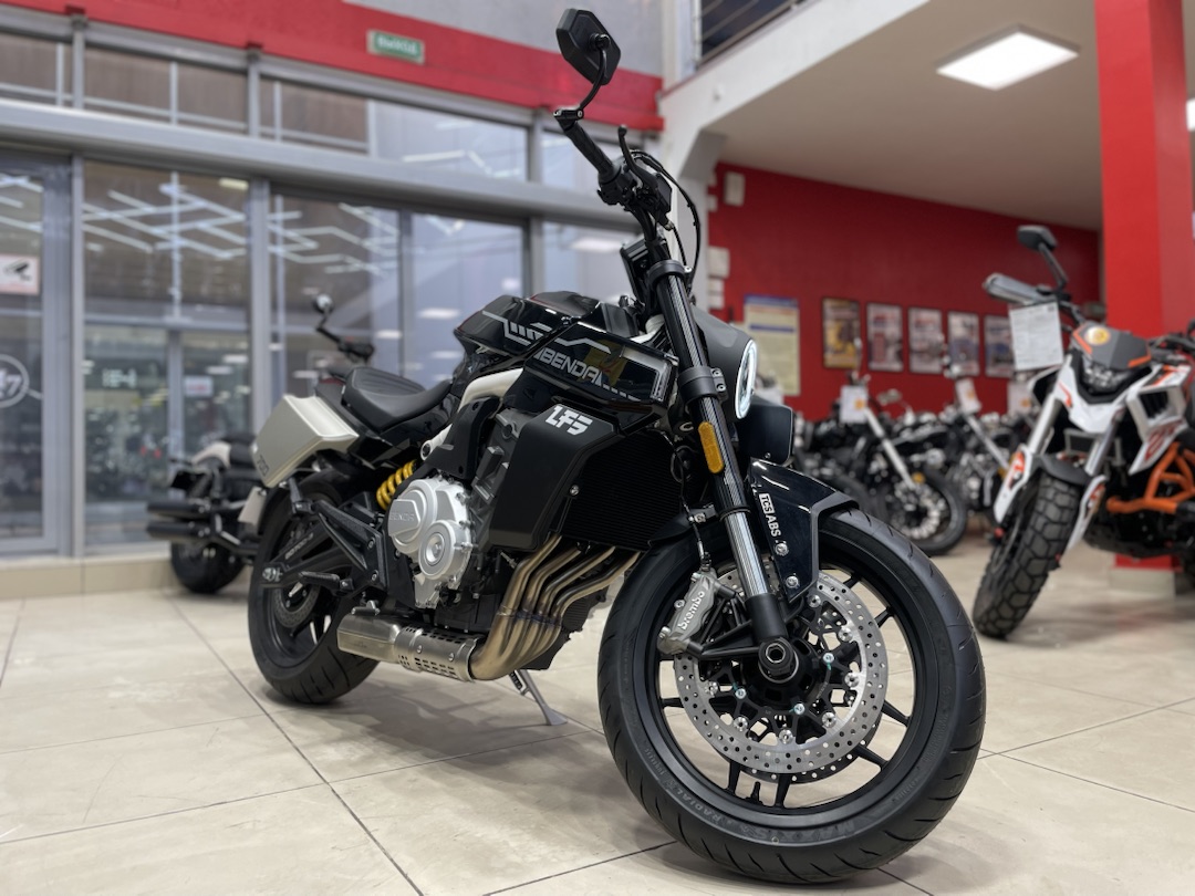 Мотоцикл Benda LFS 700 в Череповце