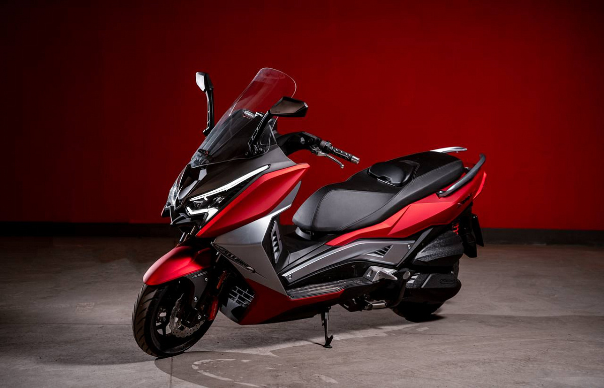 МАКСИСКУТЕР ARIIC 318 в Череповце