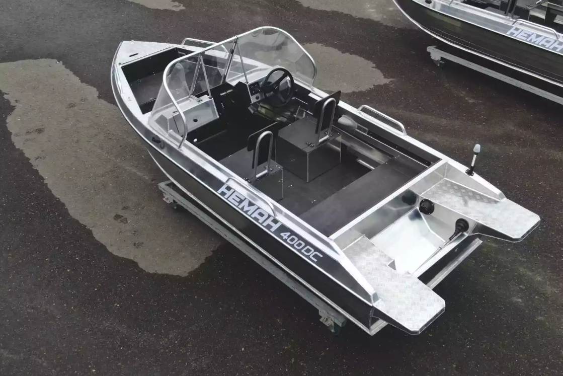 Алюминиевая лодка  Neman-400 DC в Череповце