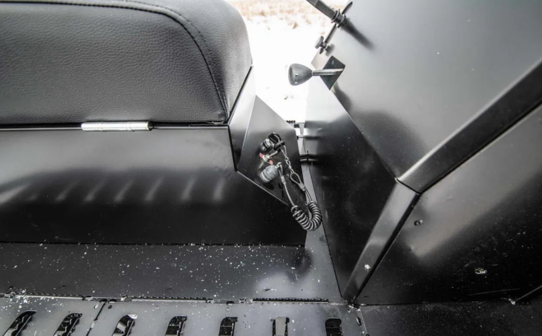 Снегоход АРКТИК 4Т в Череповце