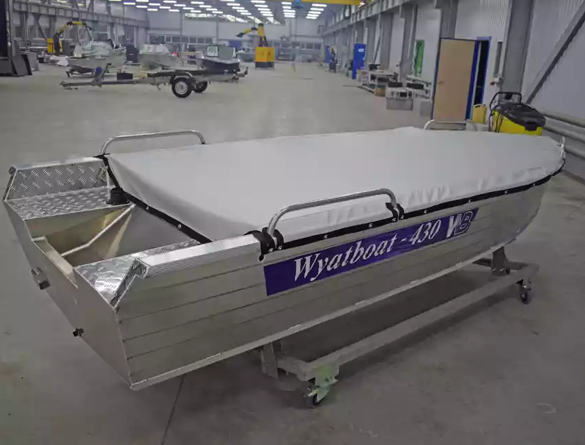 Алюминиевая лодка  Wyatboat-430 Р в Череповце