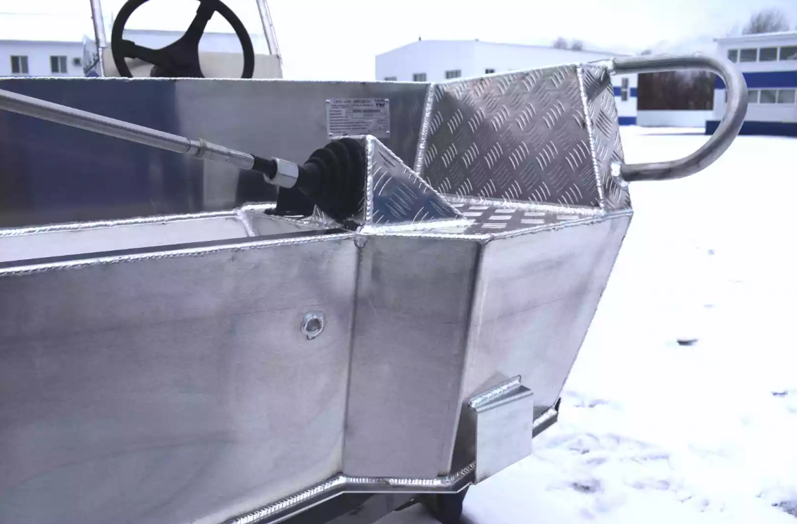 Алюминиевая лодка Wyatboat-390 C в Череповце