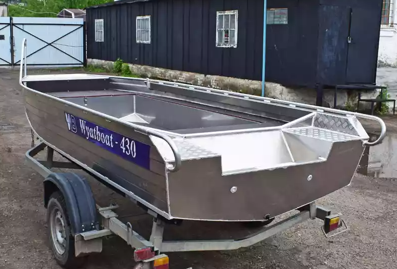 Алюминиевая лодка  Wyatboat-430 Master в Череповце