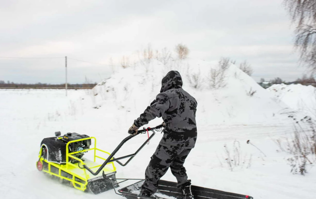 Мотобуксировщик Бурлак ХОЗЯИН-1 (капот ткань) в Череповце