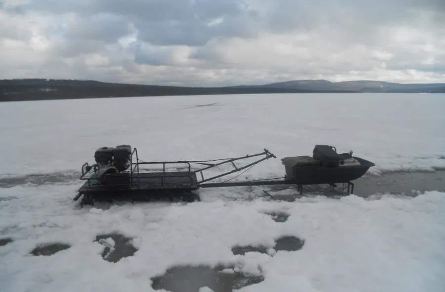 Мотобуксировщик AhtaR L11 в Череповце