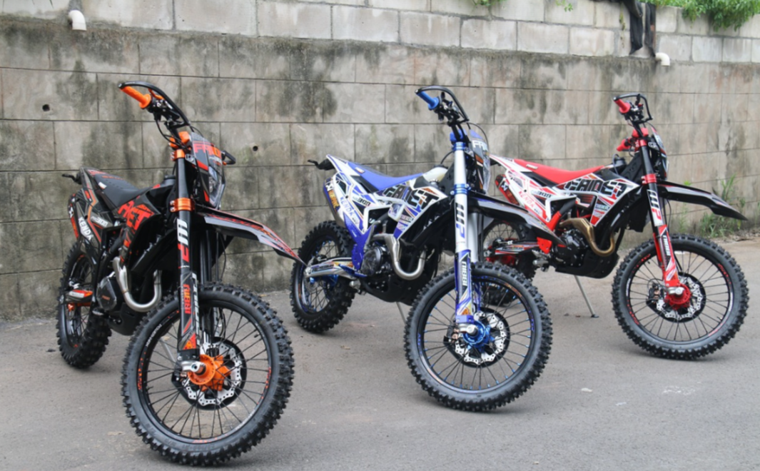 Кроссовый мотоцикл FAIDET NC300S ULTRA KKE в Череповце