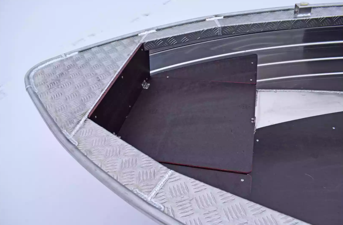 Алюминиевая лодка Wyatboat-390 C в Череповце