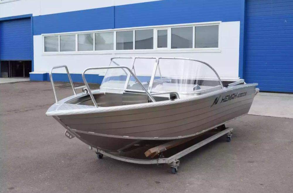 Алюминиевая лодка  Неман-400 DCM NEW в Череповце