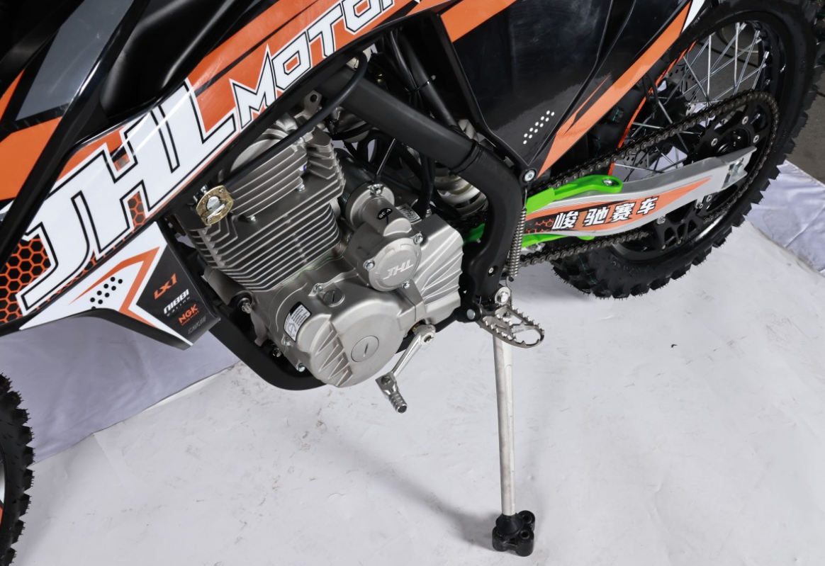 Мотоцикл JHLMOTO JHL LX1 CB250 (172FMM-3A) в Череповце
