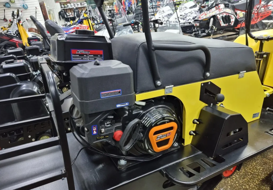 Миниснегоход Бурлак-М Егерь Стандарт SPORT 20 л.с. с эл.зап. в Череповце