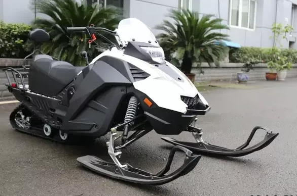 Снегоход ULAR 220 в Череповце