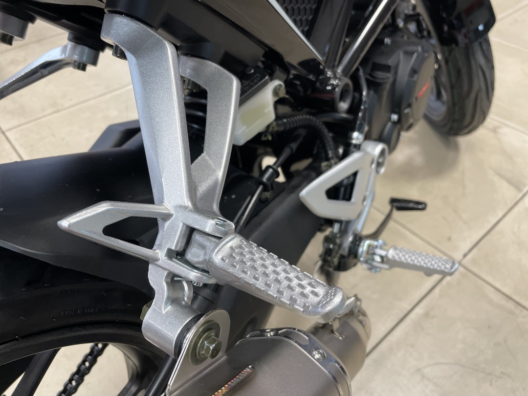 Мопед PROMAX CB150R (49) в Череповце