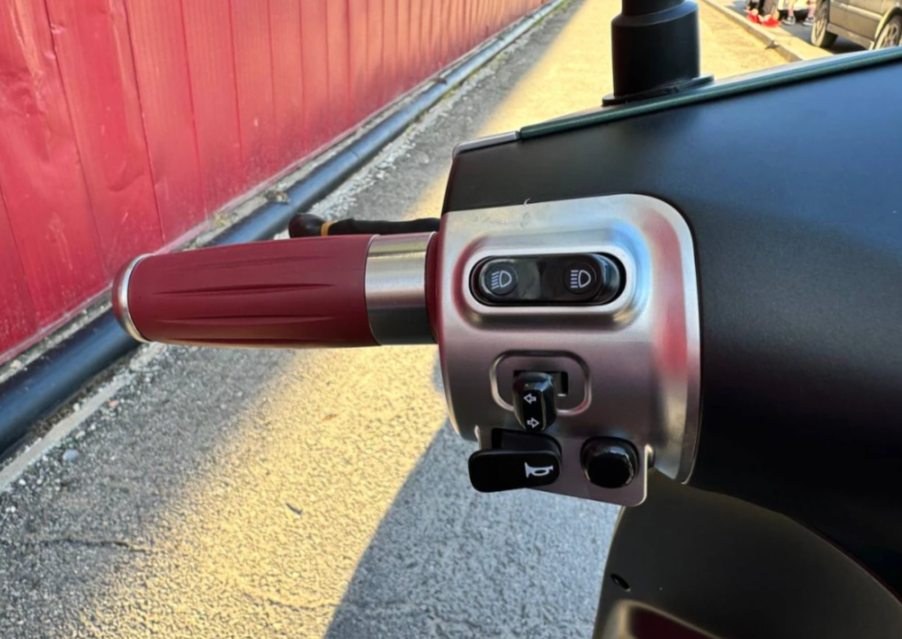 Скутер PROMAX Miami 240 (49) в Череповце