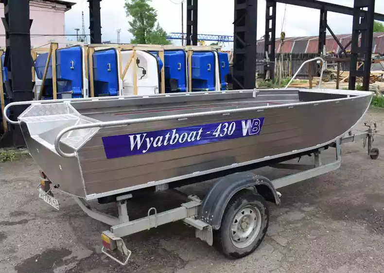 Алюминиевая лодка  Wyatboat-430 Master в Череповце