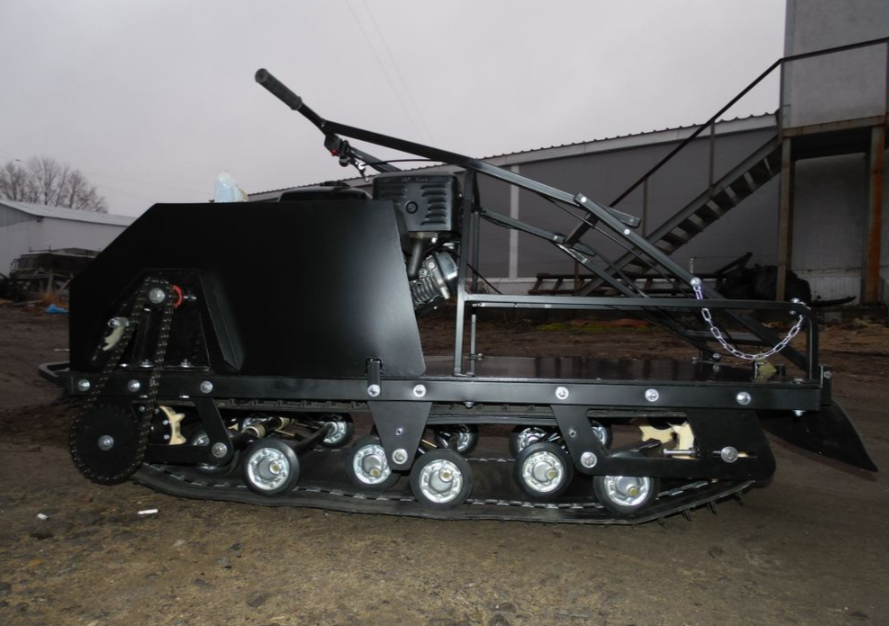 Мотобуксировщик AhtaR Зима 15 л/с с вариатором в Череповце