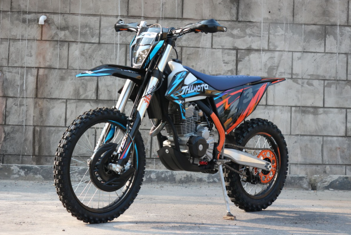 Мотоцикл JHLMOTO JHL Z3 CB250 (172FMM-3A) в Череповце