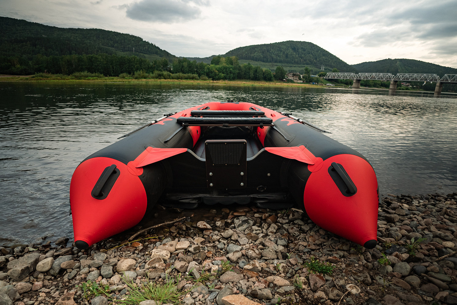 Лодка MISHIMO RIVER JET 390 под водомет в Череповце