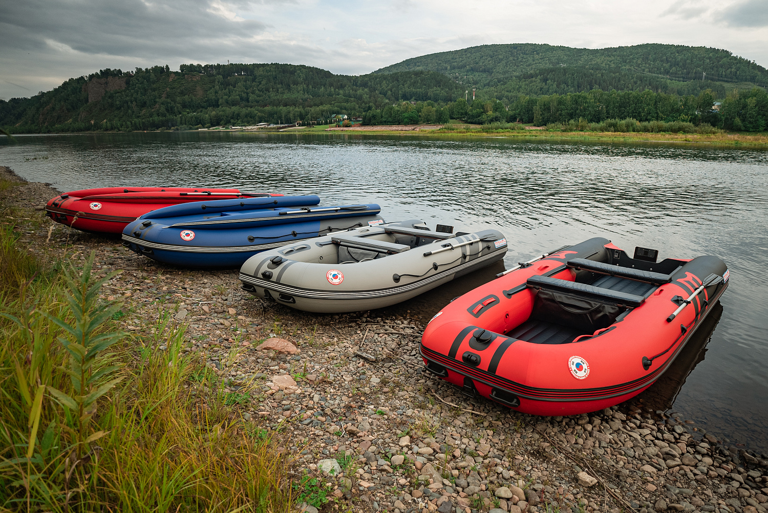 Лодка MISHIMO RIVER FJET PRO 410  под водомет в Череповце