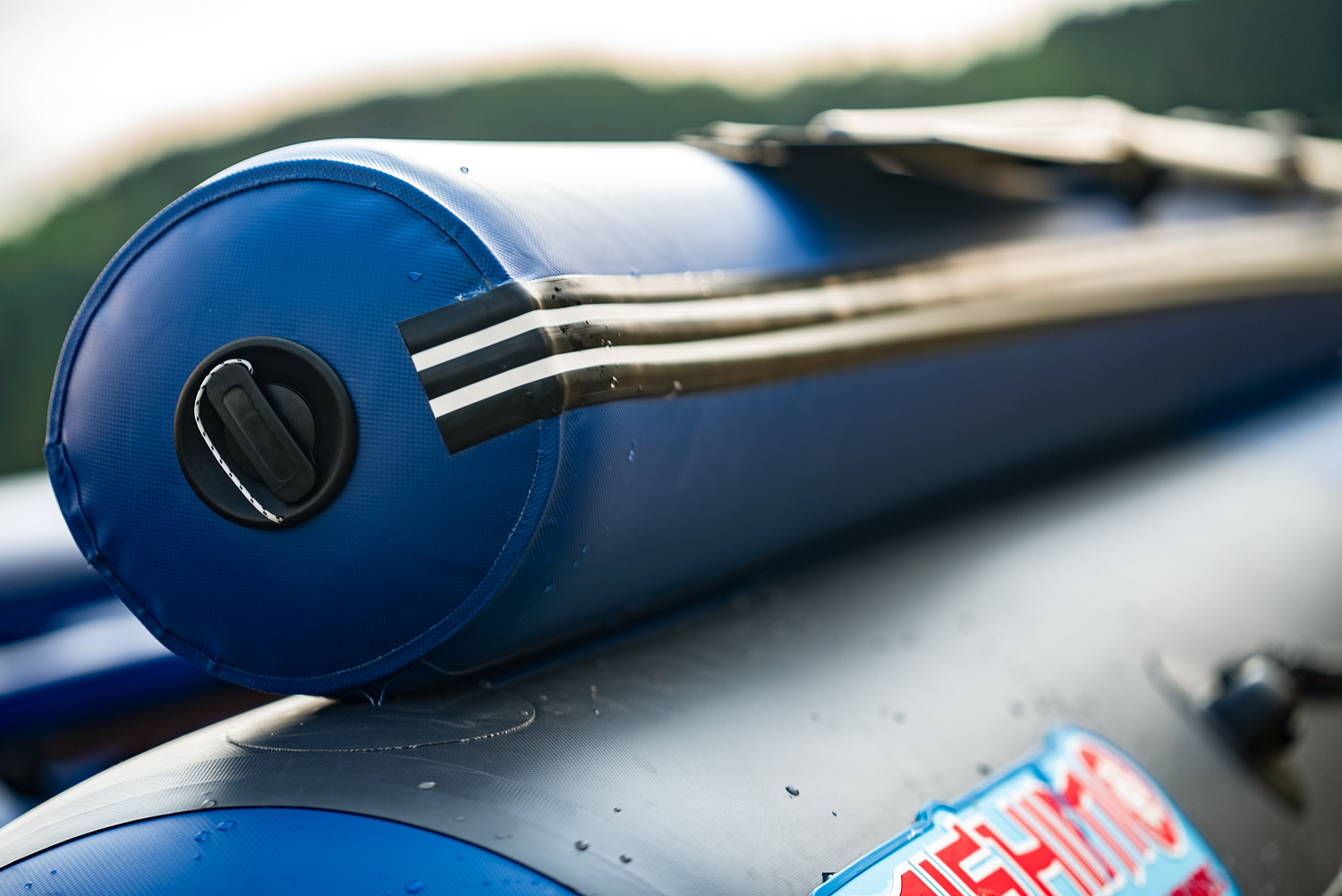 Лодка MISHIMO RIVER FJET PRO 410  под водомет в Череповце