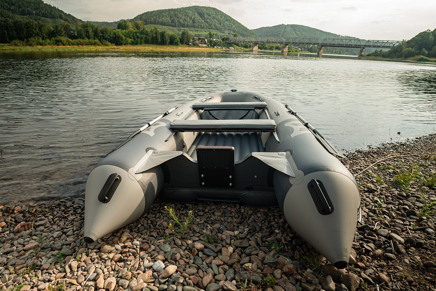 Лодка MISHIMO RIVER JET 390 под водомет в Череповце