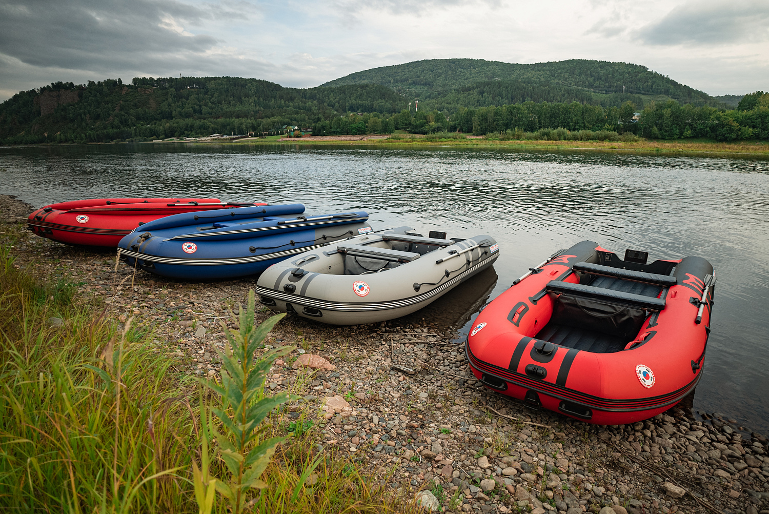 Лодка MISHIMO RIVER FJET PRO 410  под водомет в Череповце